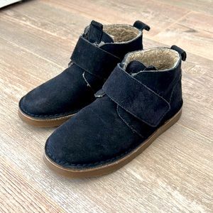 Zara Toddler boy boot US 12  (7. 2inches) gently worn EU 29